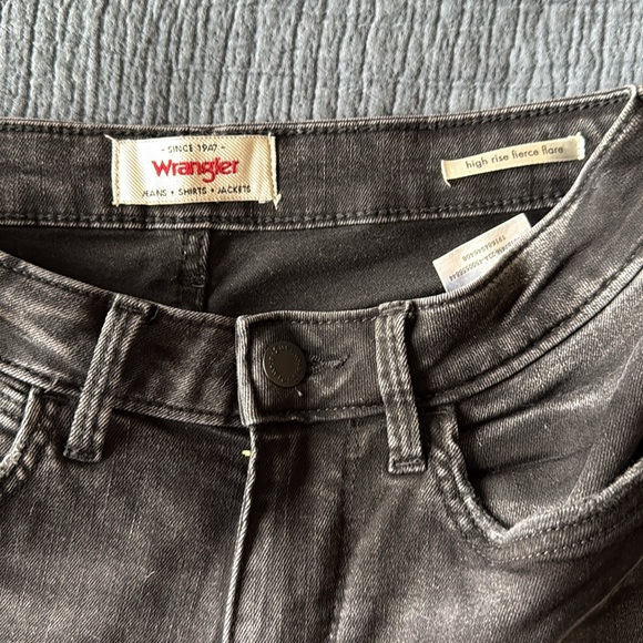 Wrangler flare - Picture 3 of 12